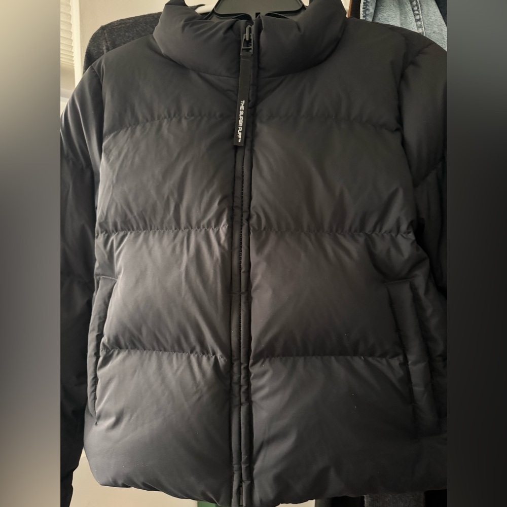 Aritzia Black “The Super Mini Puffer” Jacket